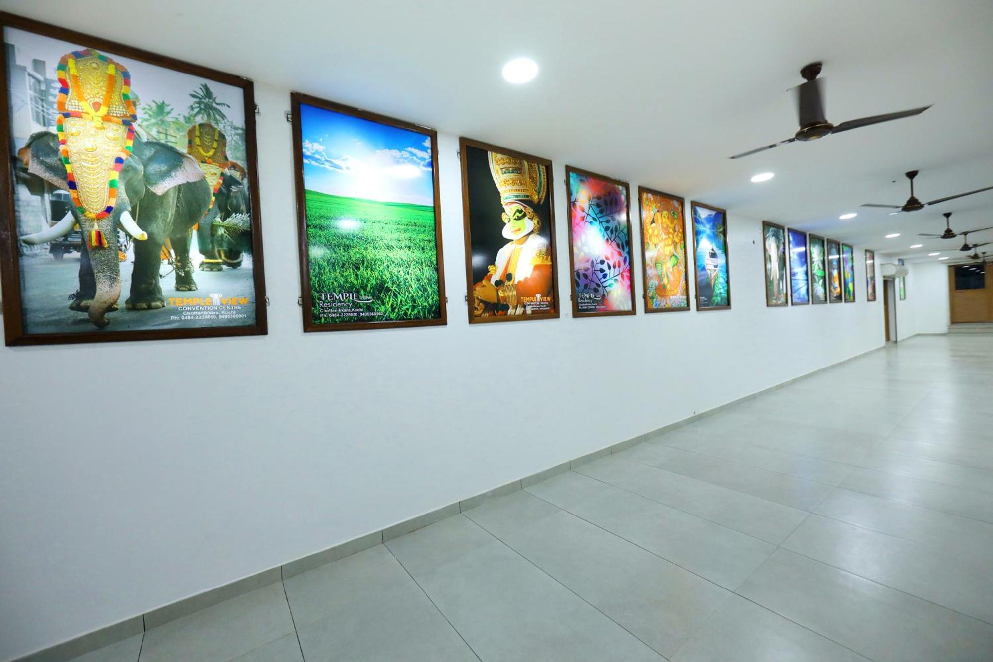 Hotel Temple View Residency Chottanikara Zewnętrze zdjęcie
