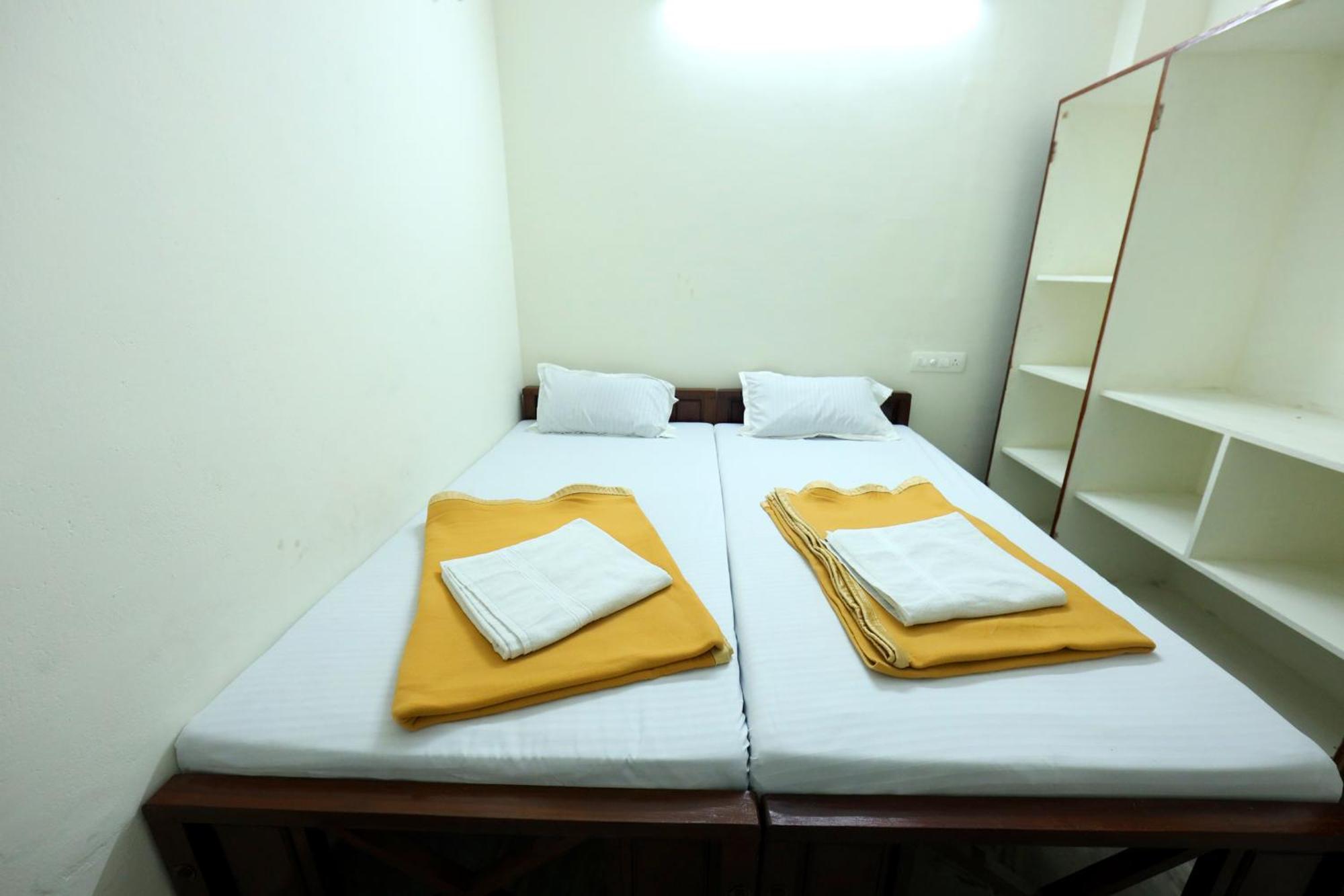 Hotel Temple View Residency Chottanikara Zewnętrze zdjęcie