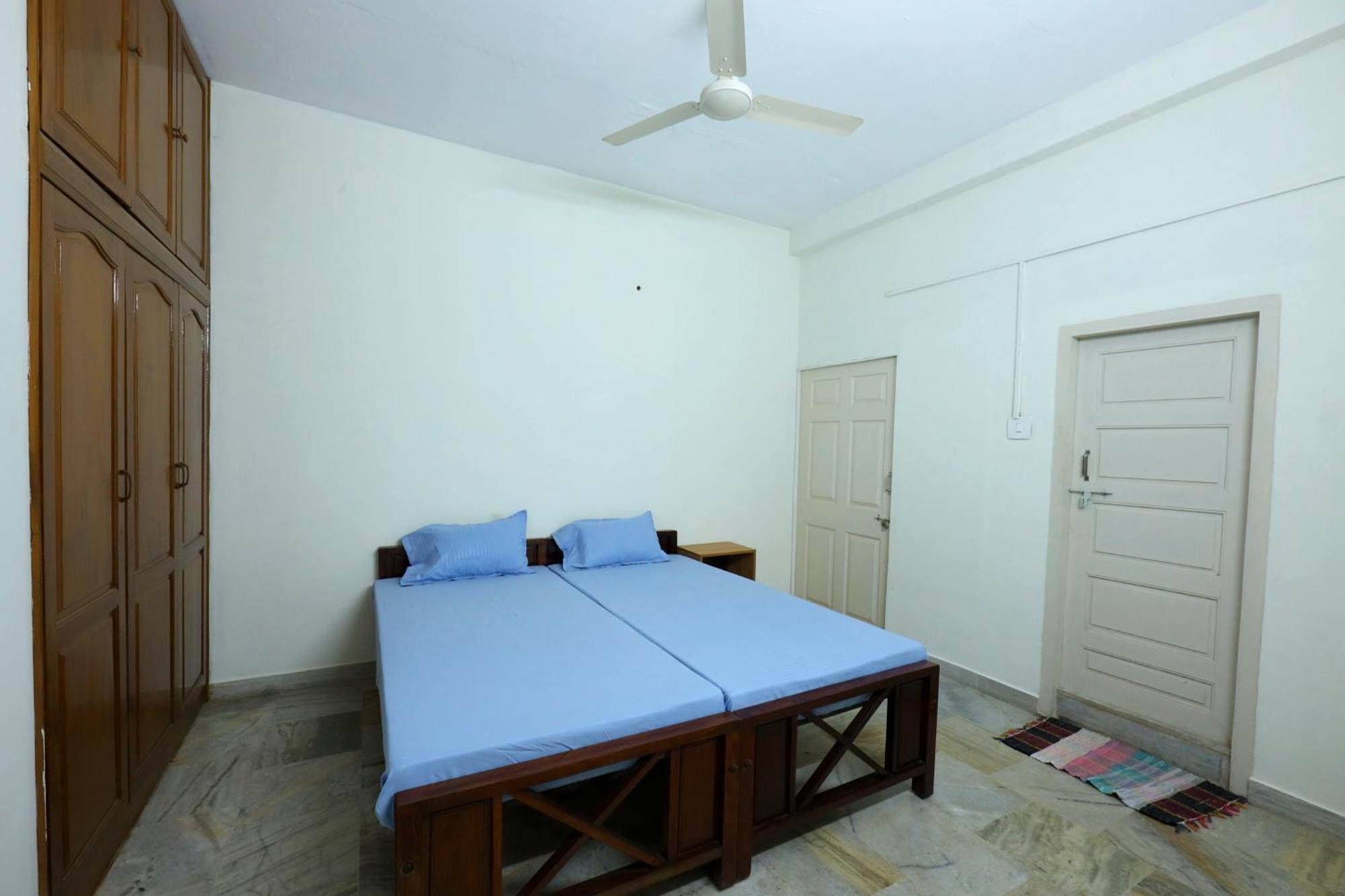 Hotel Temple View Residency Chottanikara Zewnętrze zdjęcie