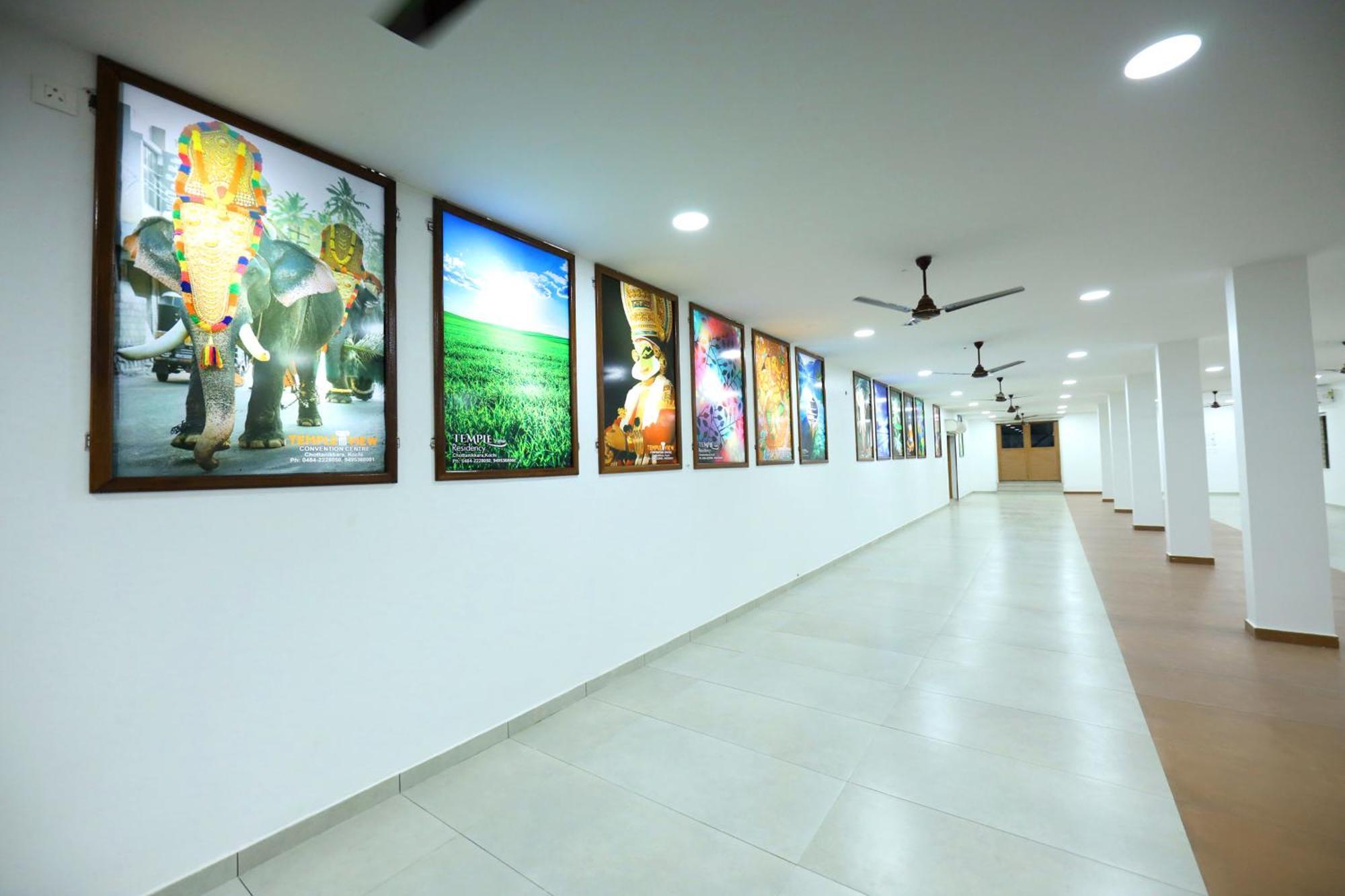 Hotel Temple View Residency Chottanikara Zewnętrze zdjęcie