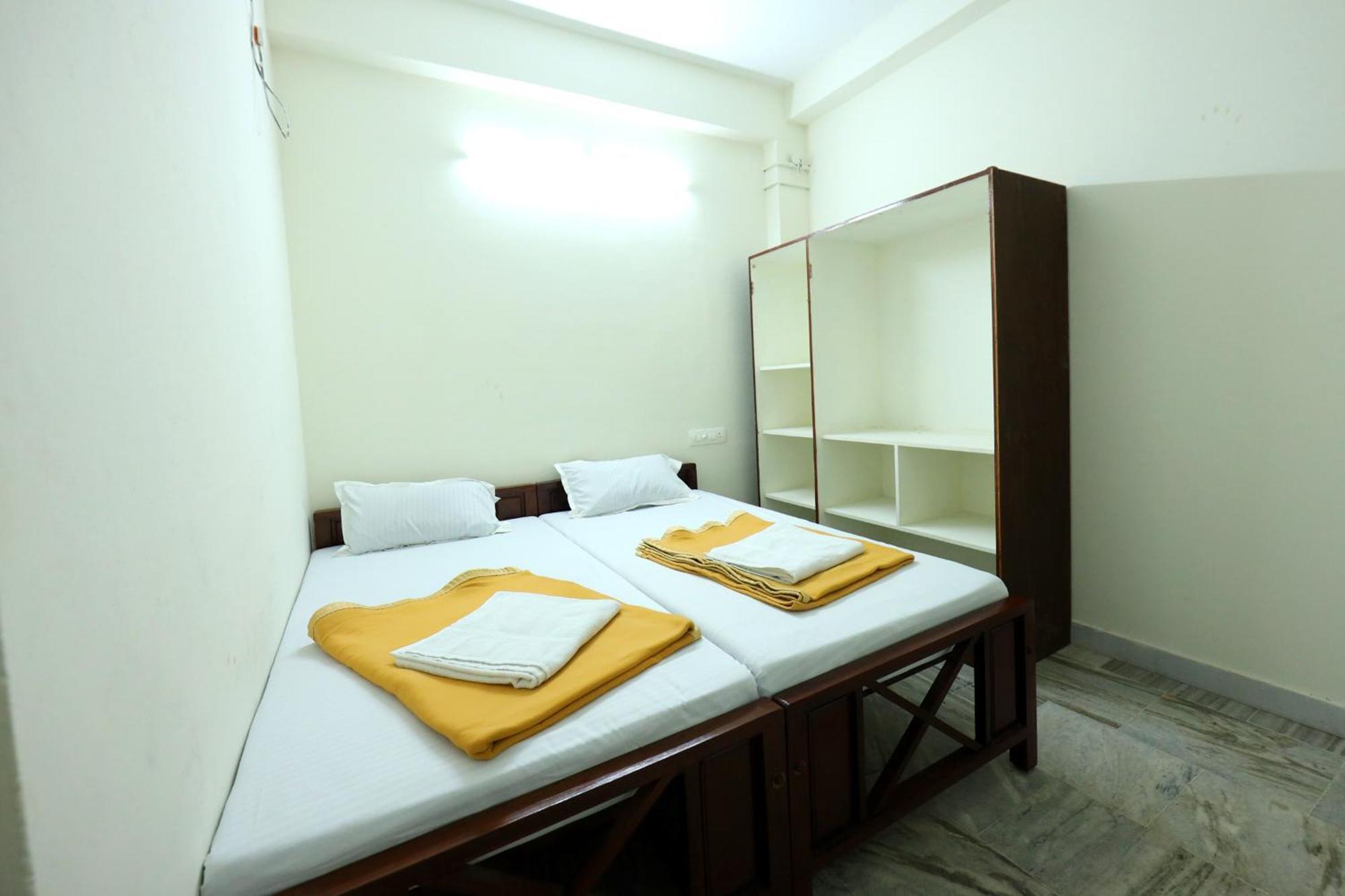 Hotel Temple View Residency Chottanikara Zewnętrze zdjęcie